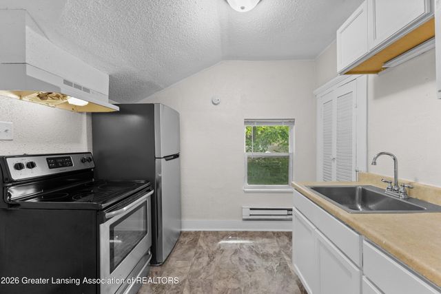 607 Shepard Street, Lansing, MI 48912
