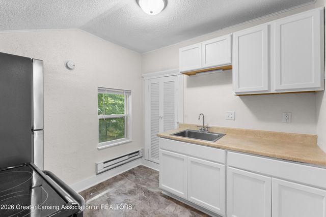 607 Shepard Street, Lansing, MI 48912