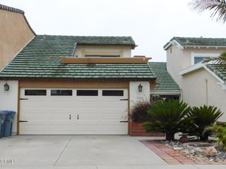 2325 Kingsbridge Lane, Oxnard, CA 93035
