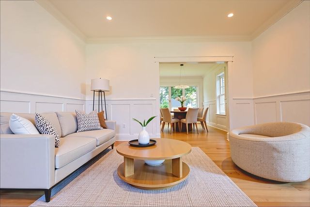 15A Bellmore Road, Framingham, MA 01702