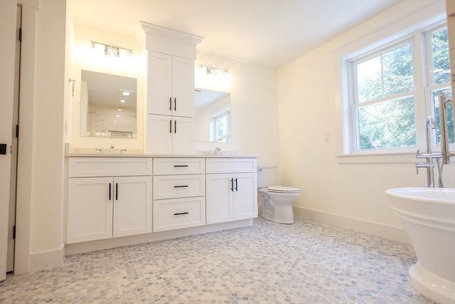 15A Bellmore Road, Framingham, MA 01702