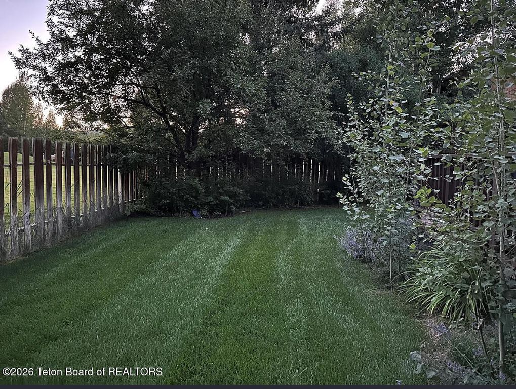 3017 RANGEVIEW Drive, Jackson, WY 83001 photo 20