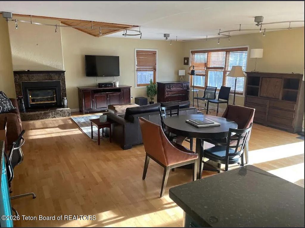 3017 RANGEVIEW Drive, Jackson, WY 83001 photo 6