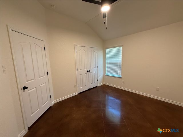 2039 Rustling Oaks Drive, Harker Heights, TX 76548