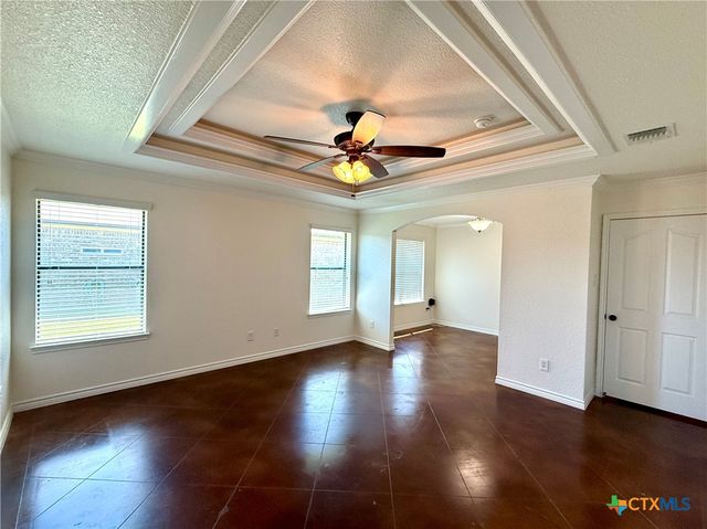 2039 Rustling Oaks Drive, Harker Heights, TX 76548