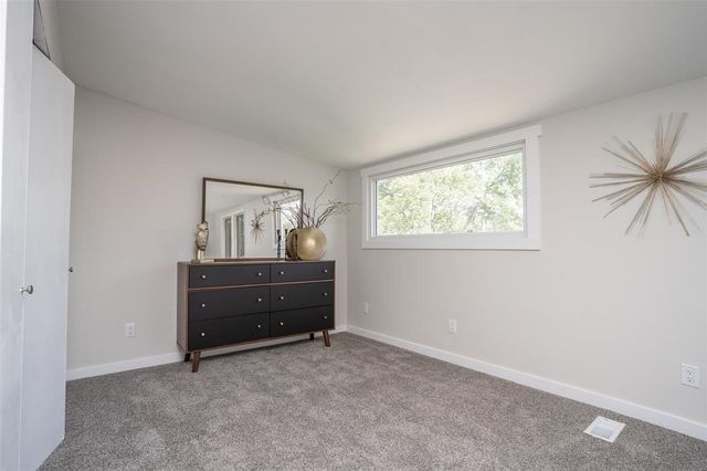 1141 Euclid Avenue, Des Moines, IA 50313