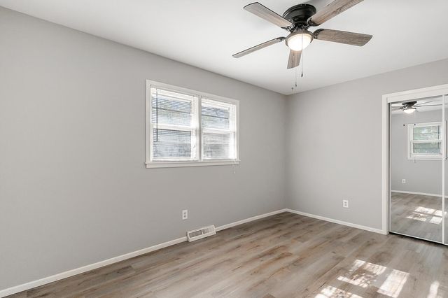 1411 N Community Dr, Derby, KS 67037