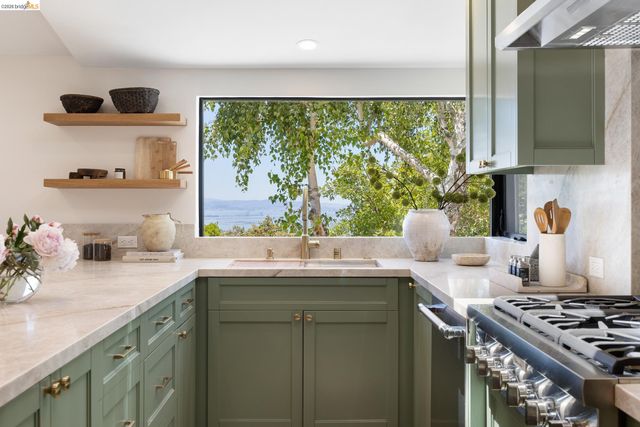 515 Cragmont Ave, Berkeley, CA 94708