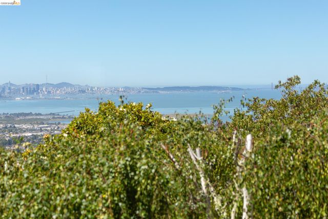 515 Cragmont Ave, Berkeley, CA 94708