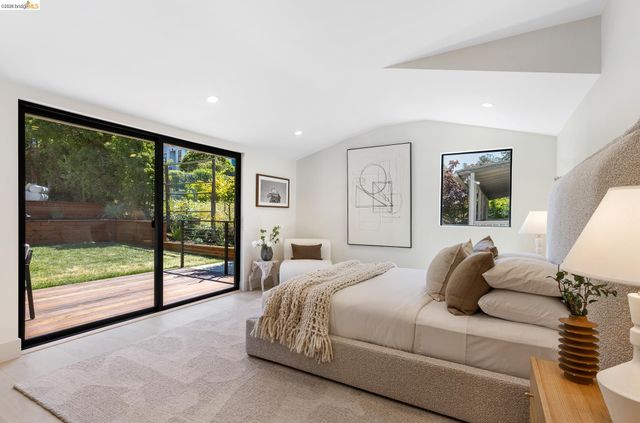 515 Cragmont Ave, Berkeley, CA 94708