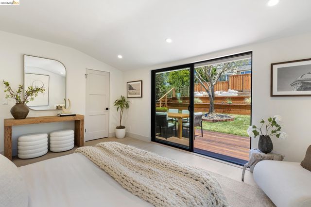 515 Cragmont Ave, Berkeley, CA 94708