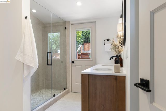 515 Cragmont Ave, Berkeley, CA 94708