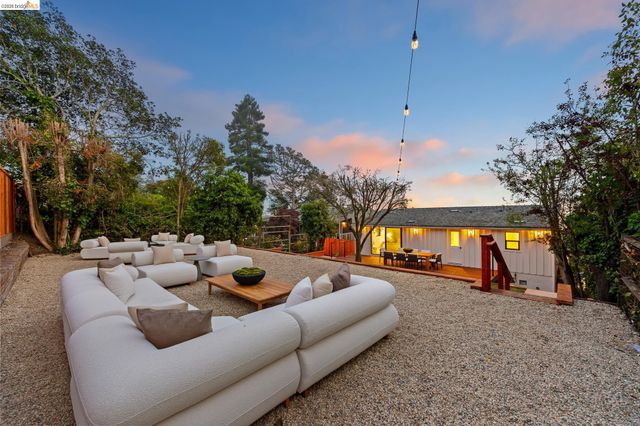 515 Cragmont Ave, Berkeley, CA 94708