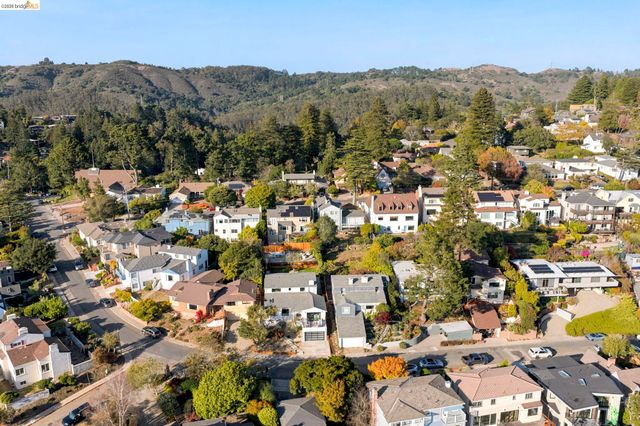 515 Cragmont Ave, Berkeley, CA 94708