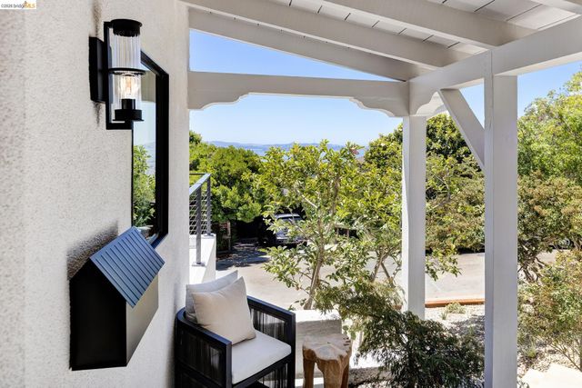 515 Cragmont Ave, Berkeley, CA 94708