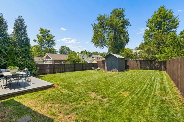 2602 W Linden Ave, Nashville, TN 37212
