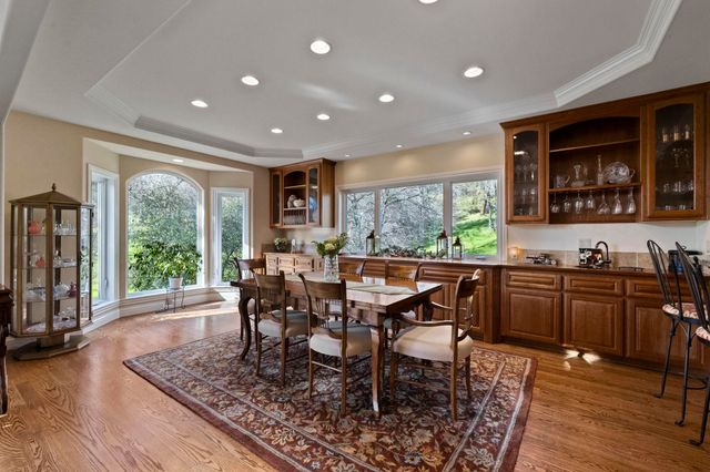 18558 Olov Rd, Sonora, CA 95370