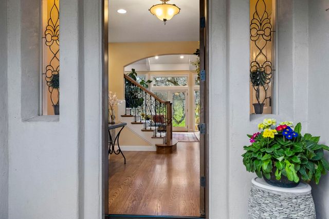 18558 Olov Rd, Sonora, CA 95370