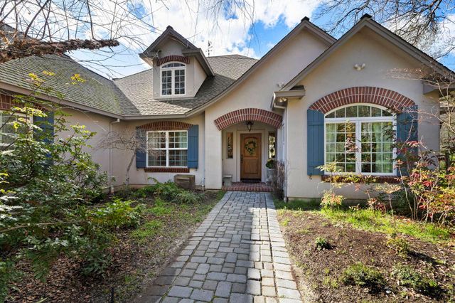 18558 Olov Rd, Sonora, CA 95370