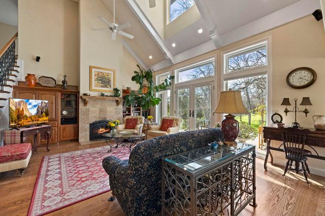 18558 Olov Rd, Sonora, CA 95370