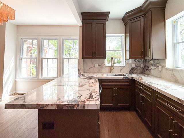 3665 Berkshire, Detroit, MI 48224