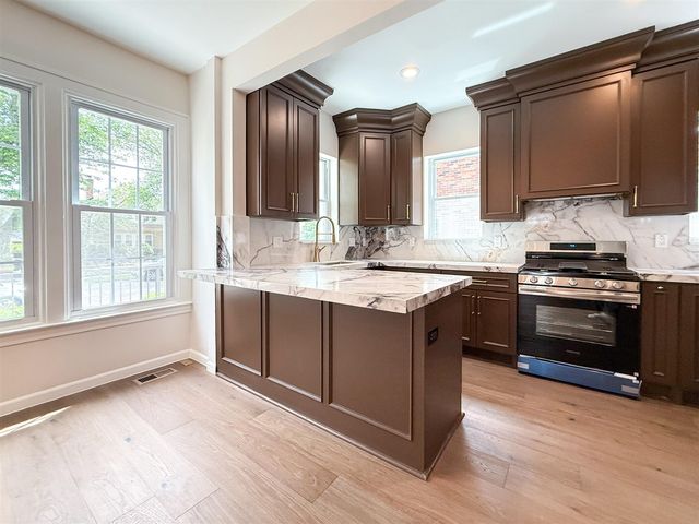 3665 Berkshire, Detroit, MI 48224