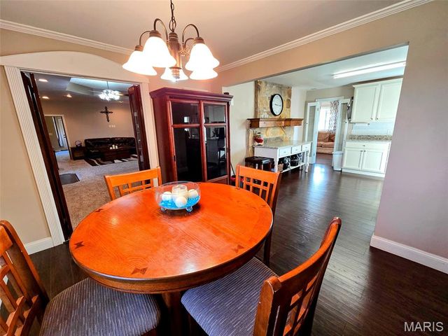 55272 Buffalo Lane, New London, MO 63459