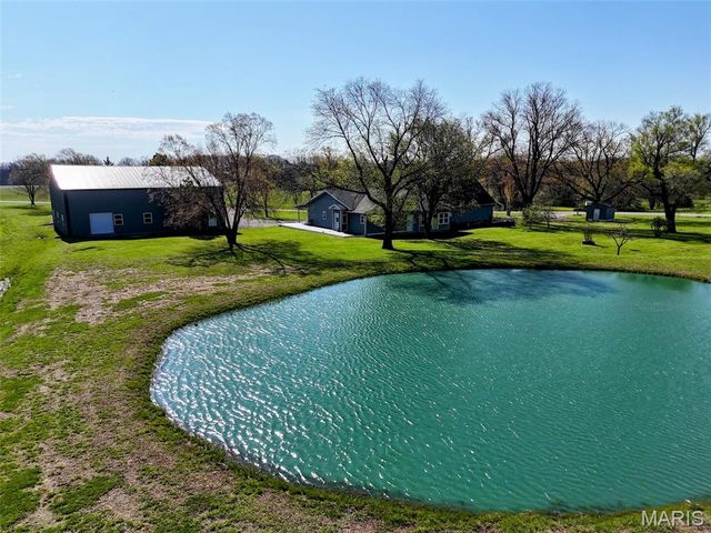 55272 Buffalo Lane, New London, MO 63459