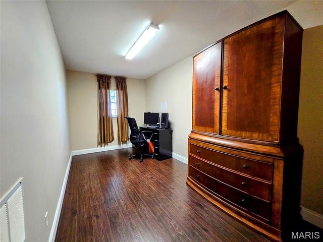 55272 Buffalo Lane, New London, MO 63459