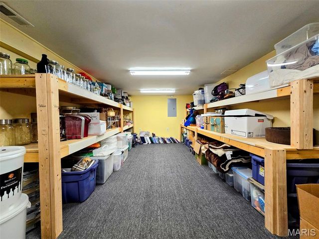 55272 Buffalo Lane, New London, MO 63459