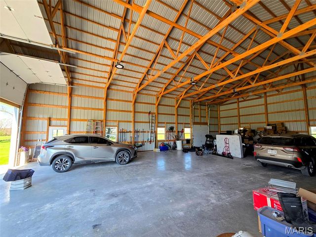 55272 Buffalo Lane, New London, MO 63459