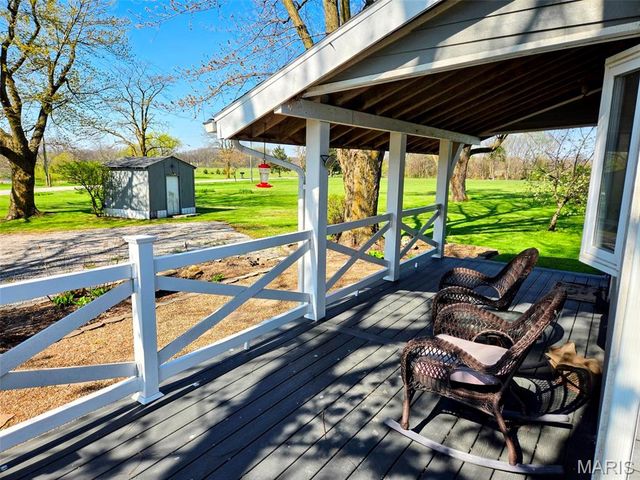 55272 Buffalo Lane, New London, MO 63459