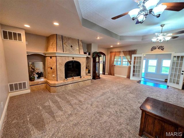 55272 Buffalo Lane, New London, MO 63459