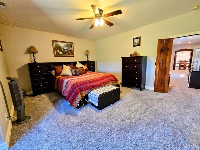 55272 Buffalo Lane, New London, MO 63459