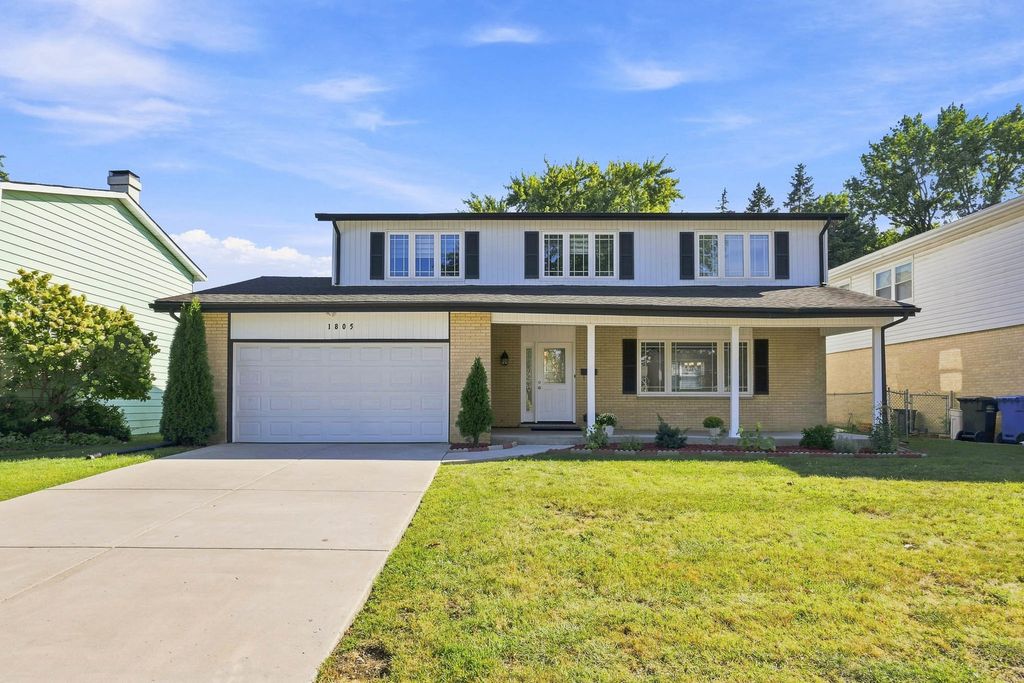 1805 W Willow Lane, Mount Prospect, IL 60056