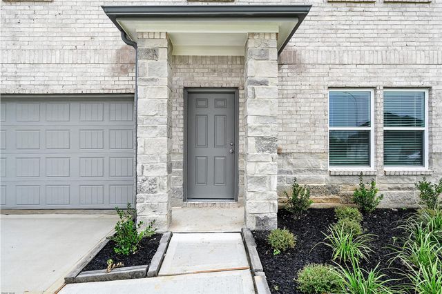 3210 Falling Brook Drive, Baytown, TX 77521