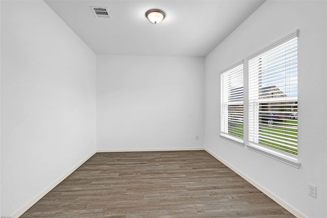 3210 Falling Brook Drive, Baytown, TX 77521