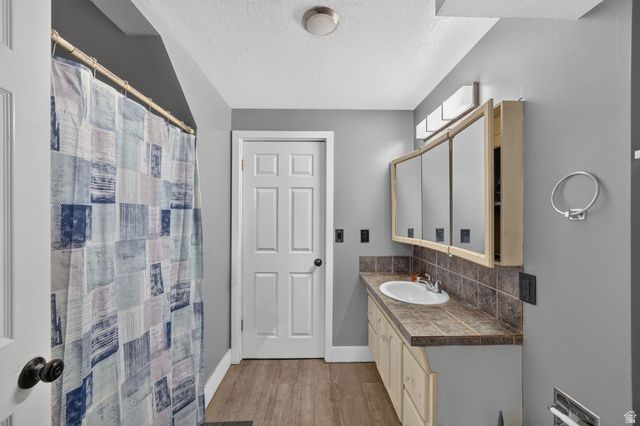 301 S MAPLE DR, Woodland Hills, UT 84653