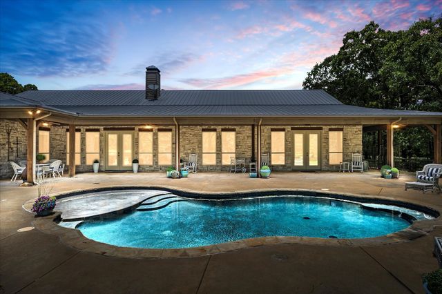 2702 Hidden Trails Road, Royse City, TX 75189