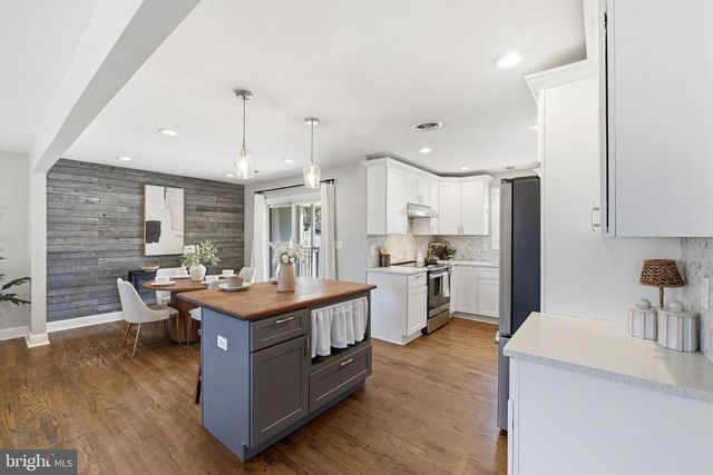 4231 BARTHOLOWS, Mount Airy, MD 21771