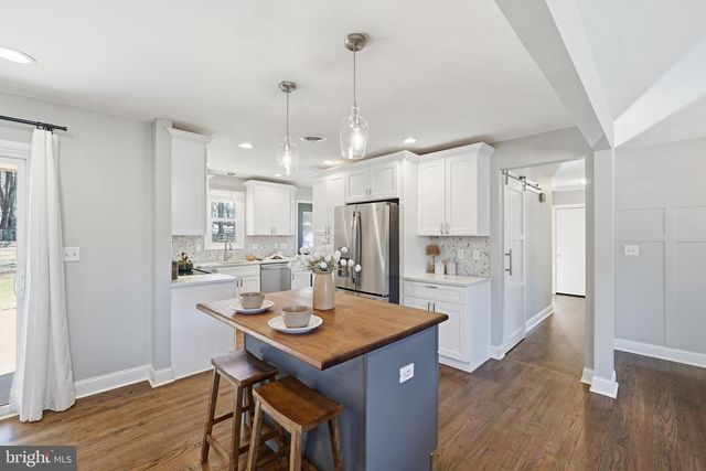 4231 BARTHOLOWS, Mount Airy, MD 21771