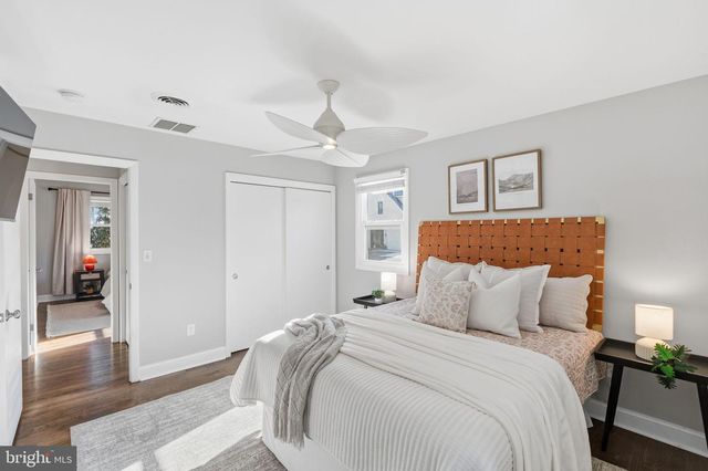 4231 BARTHOLOWS, Mount Airy, MD 21771