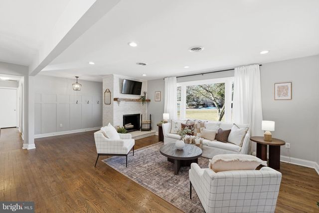 4231 BARTHOLOWS, Mount Airy, MD 21771