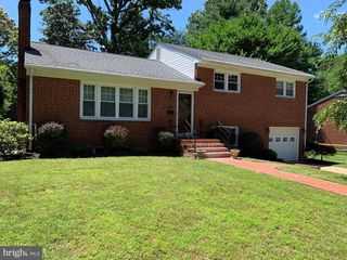 211 W COLUMBIA ST, Falls Church, VA 22046