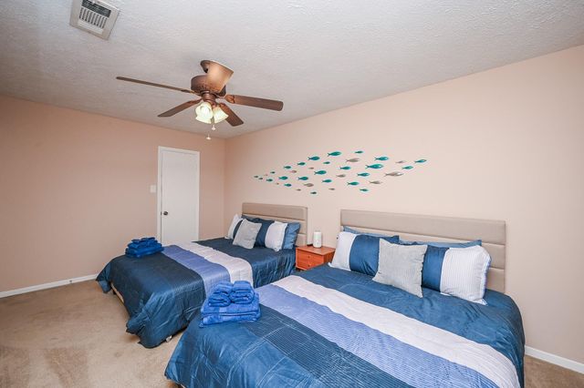 19414 Dianeshire Drive, North Houston, TX 77388