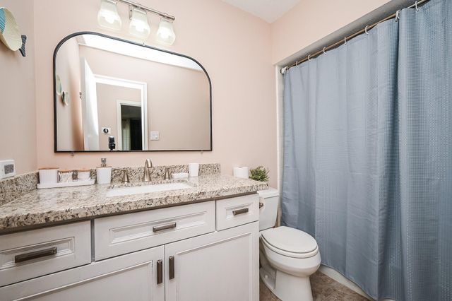 19414 Dianeshire Drive, North Houston, TX 77388