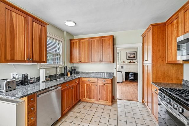 59 Taylor Ave, Dedham, MA 02026