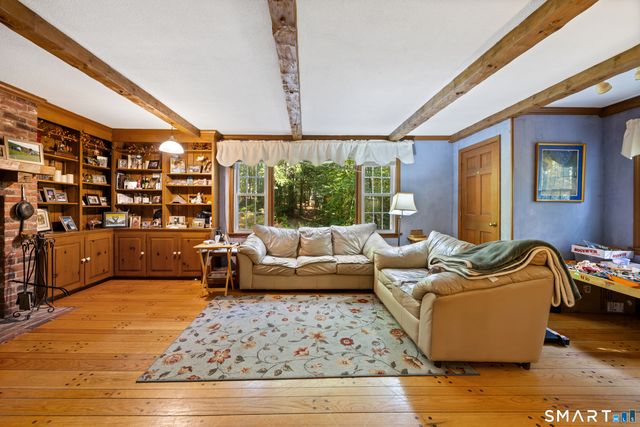 23 Hampden Road, Somers, CT 06071