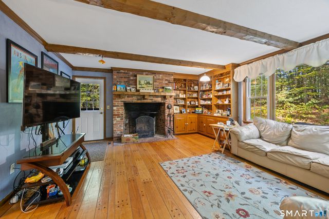 23 Hampden Road, Somers, CT 06071
