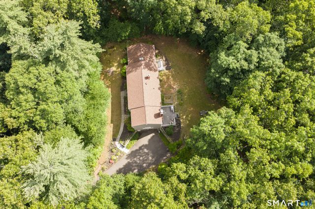 23 Hampden Road, Somers, CT 06071